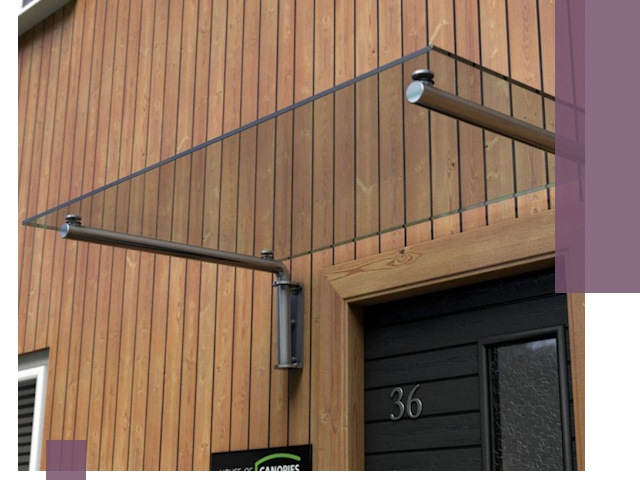 Стеклянные козырьки на входы и фасады в Бугульме